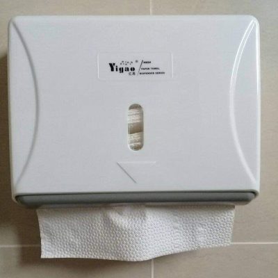 %giấy vệ sinh xanh%