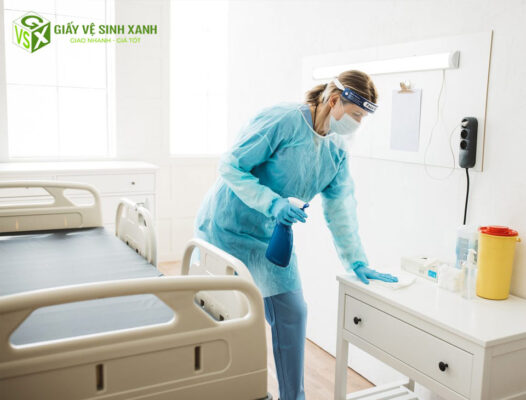 Vai trò của giấy lau tay trong ngành y tế